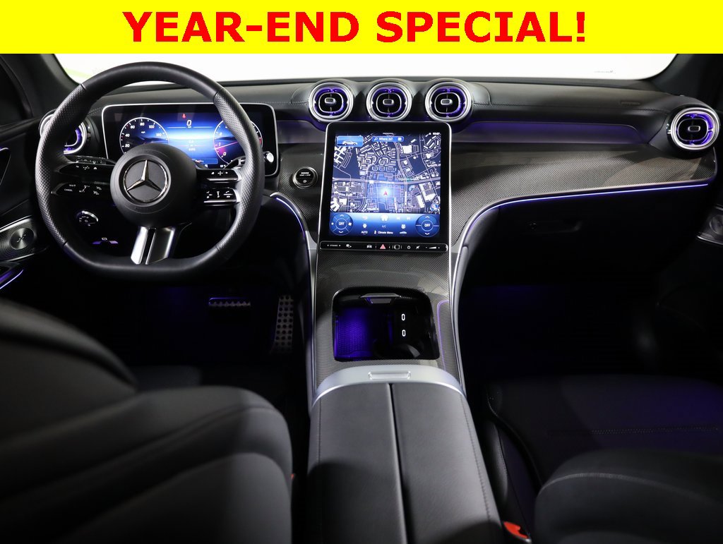 Used 2025 Mercedes-Benz GLC 300 4MATIC image 38