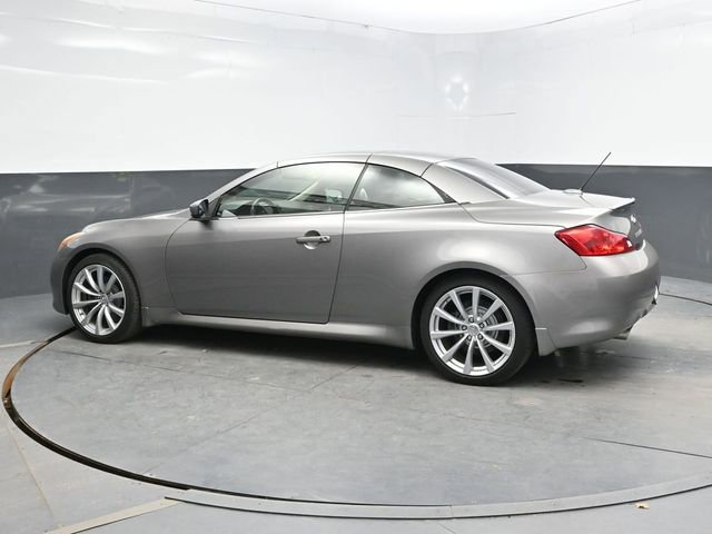 Used 2009 INFINITI G37 Convertible w/ Premium Pkg RWD image 4