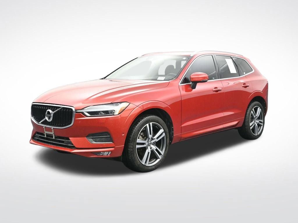 Used 2018 Volvo XC60 T6 Momentum w/ Advanced Package image 3