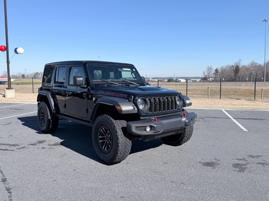 Used 2024 Jeep Wrangler Rubicon w/ XTREMEE 35" Tire Package image 2