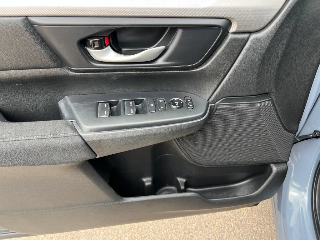 Used 2022 Honda CR-V Special Edition image 12