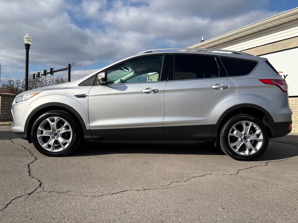 Used 2016 Ford Escape Titanium image 3