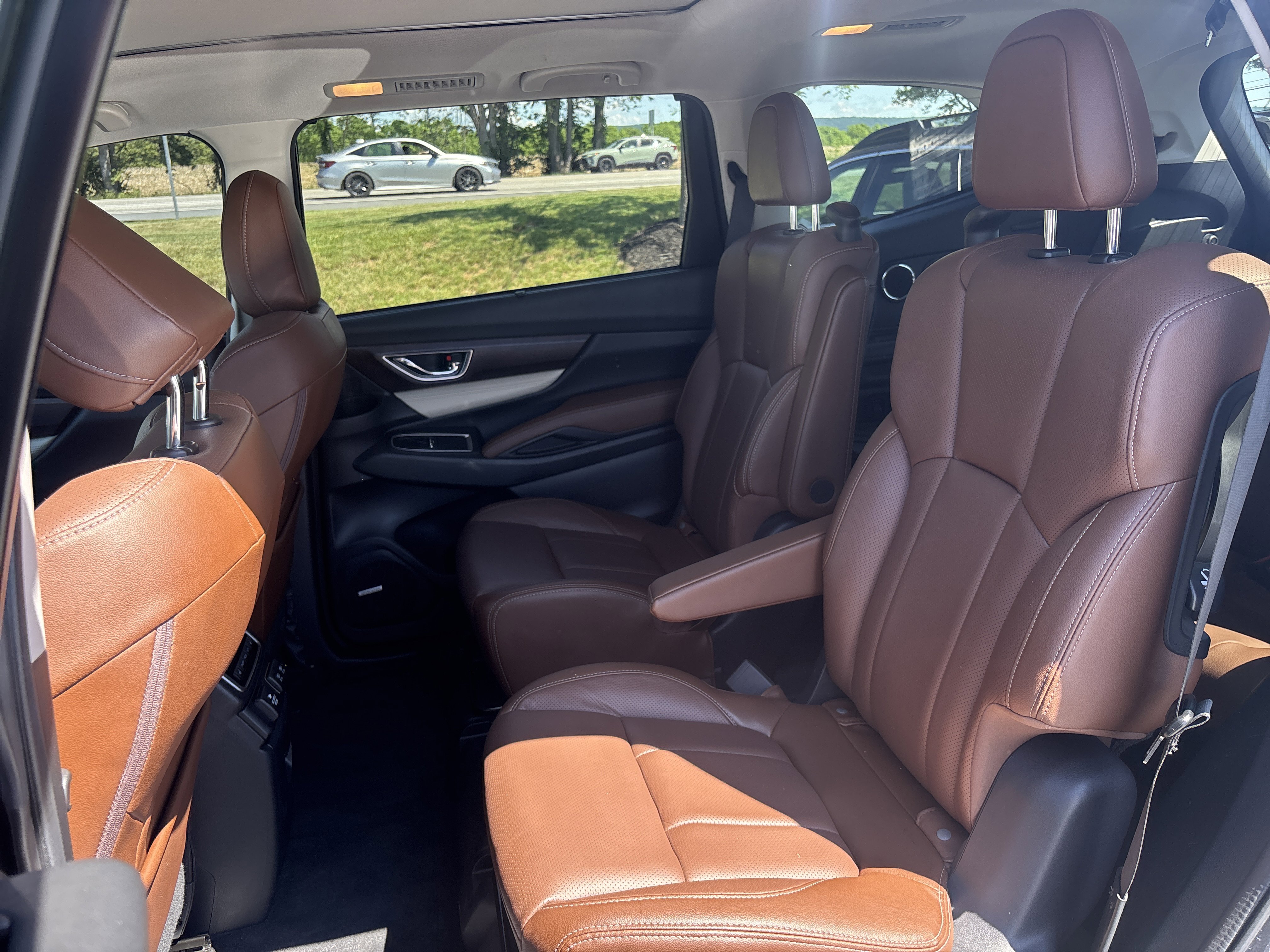 Certified 2022 Subaru Ascent Touring AWD/4WD image 25