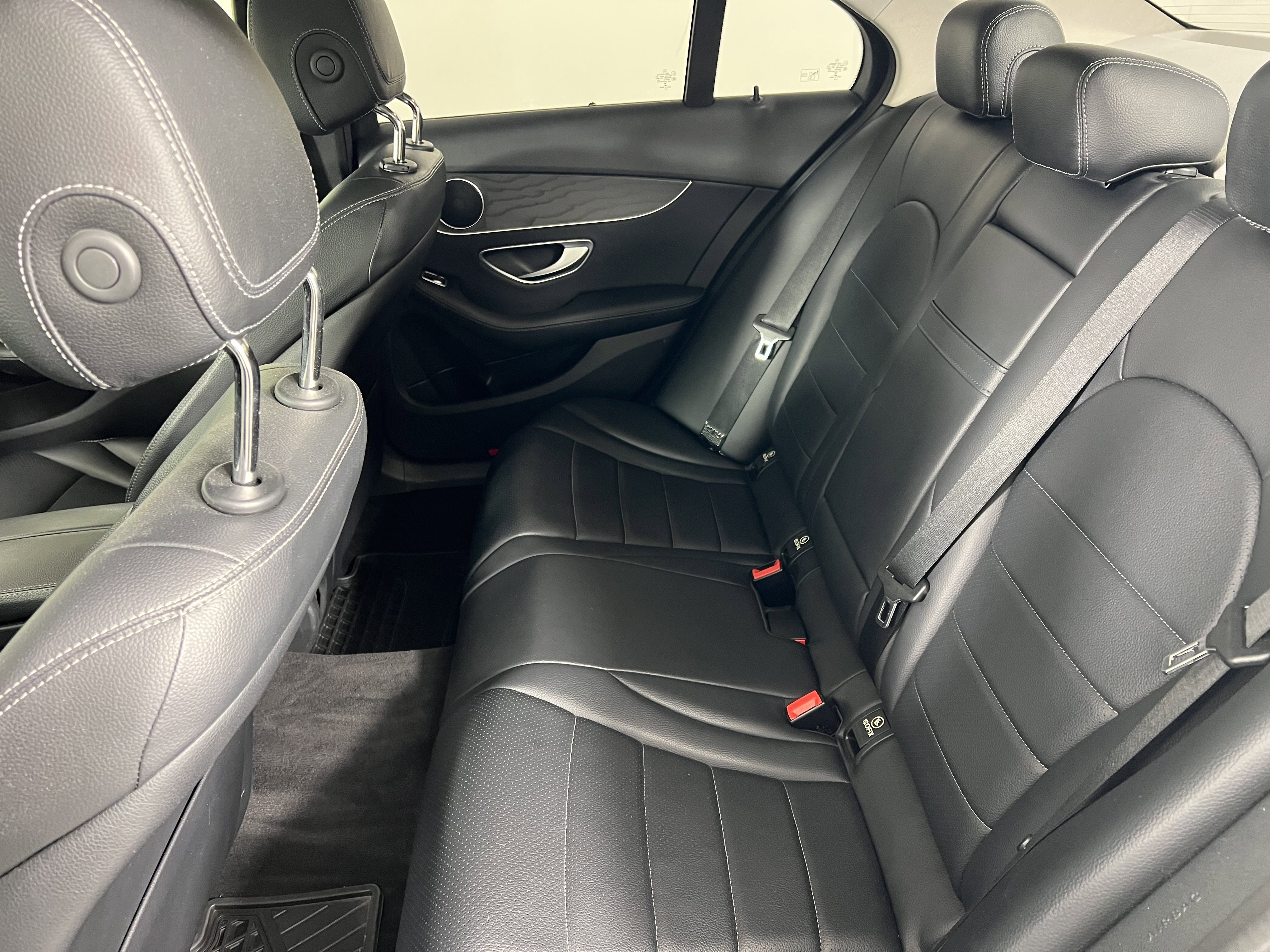 Used 2016 Mercedes-Benz C 300 4MATIC Sedan image 19