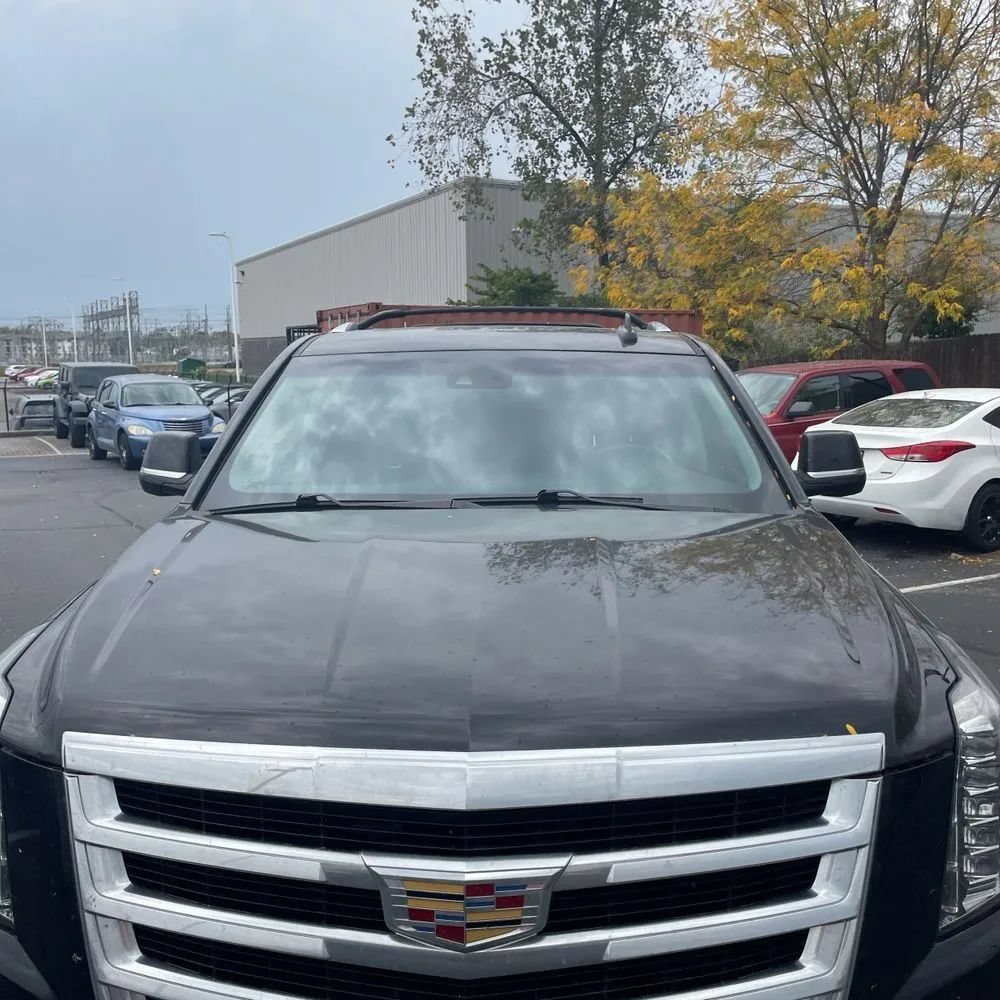 Used 2017 Cadillac Escalade ESV Premium Luxury AWD/4WD image 15
