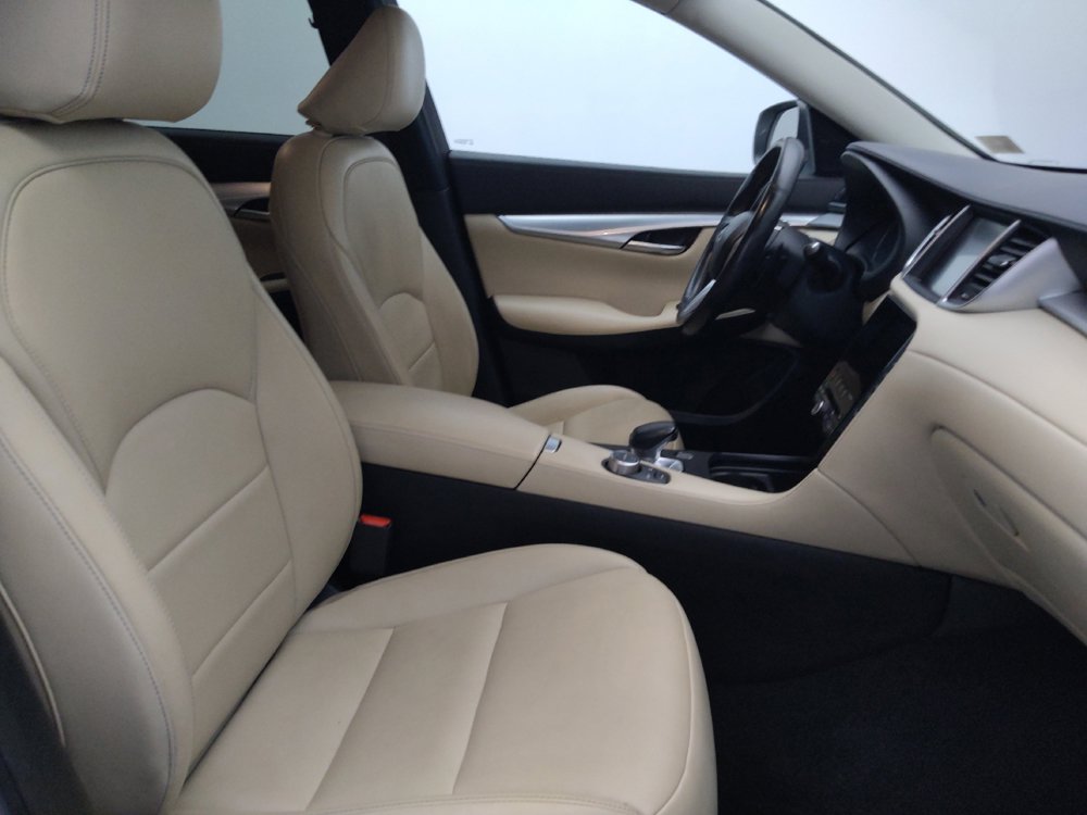 Used 2019 INFINITI QX50 Luxe FWD image 21