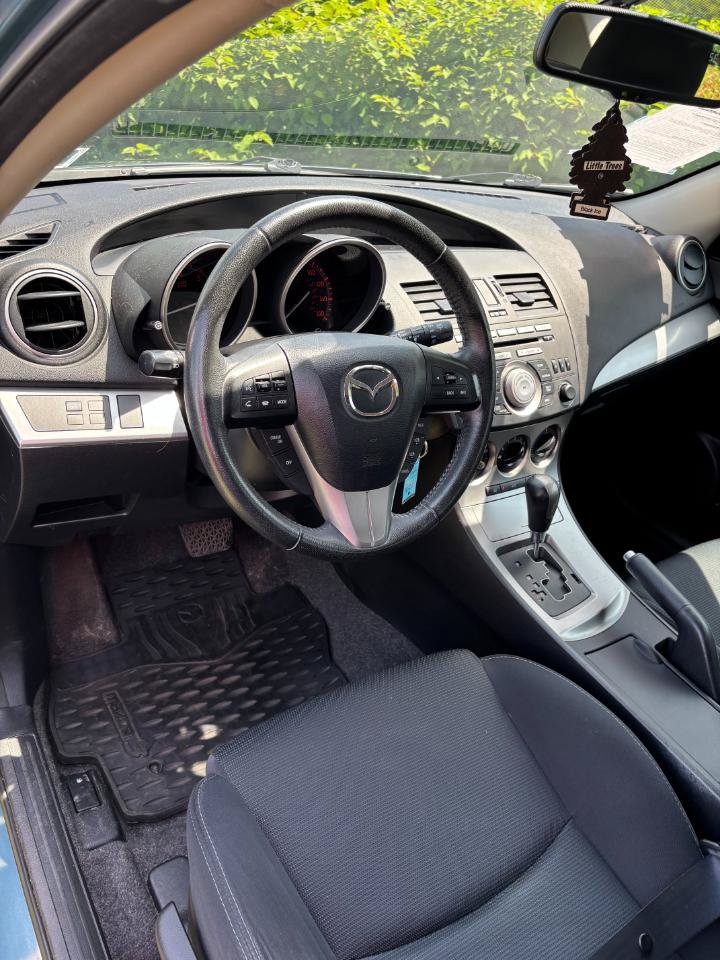 Used 2011 MAZDA MAZDA3 s Sport FWD image 17