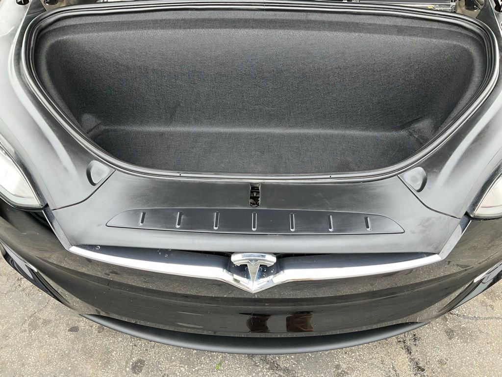 Used 2019 Tesla Model X Long Range AWD/4WD image 13