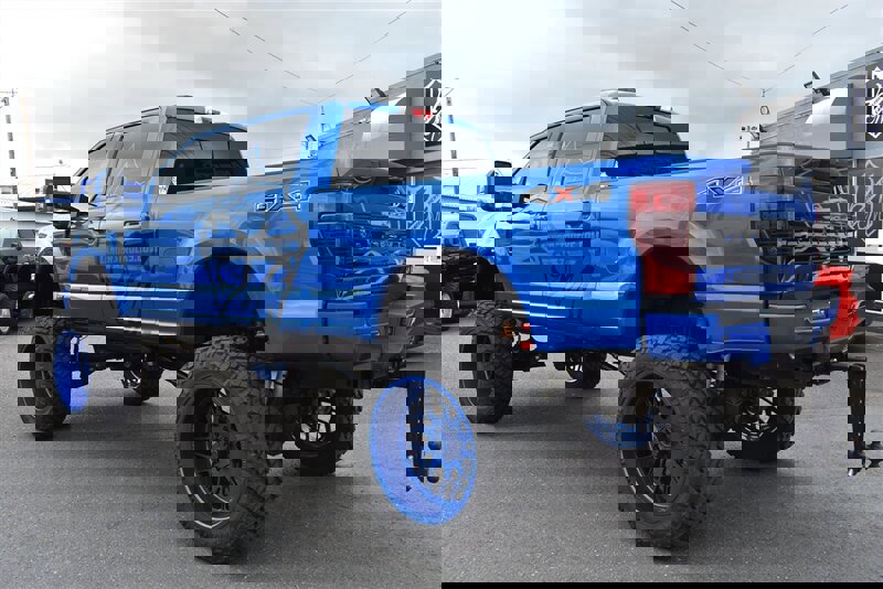 Used 2020 Ford F350 Platinum image 4