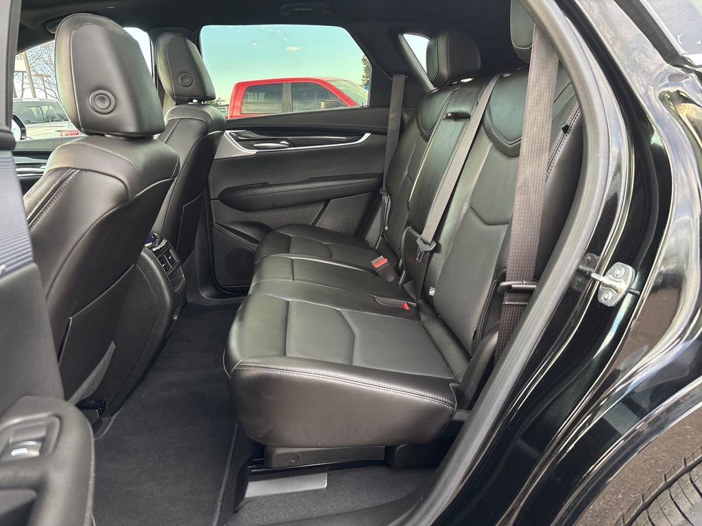 Used 2025 Cadillac XT5 Premium Luxury image 26
