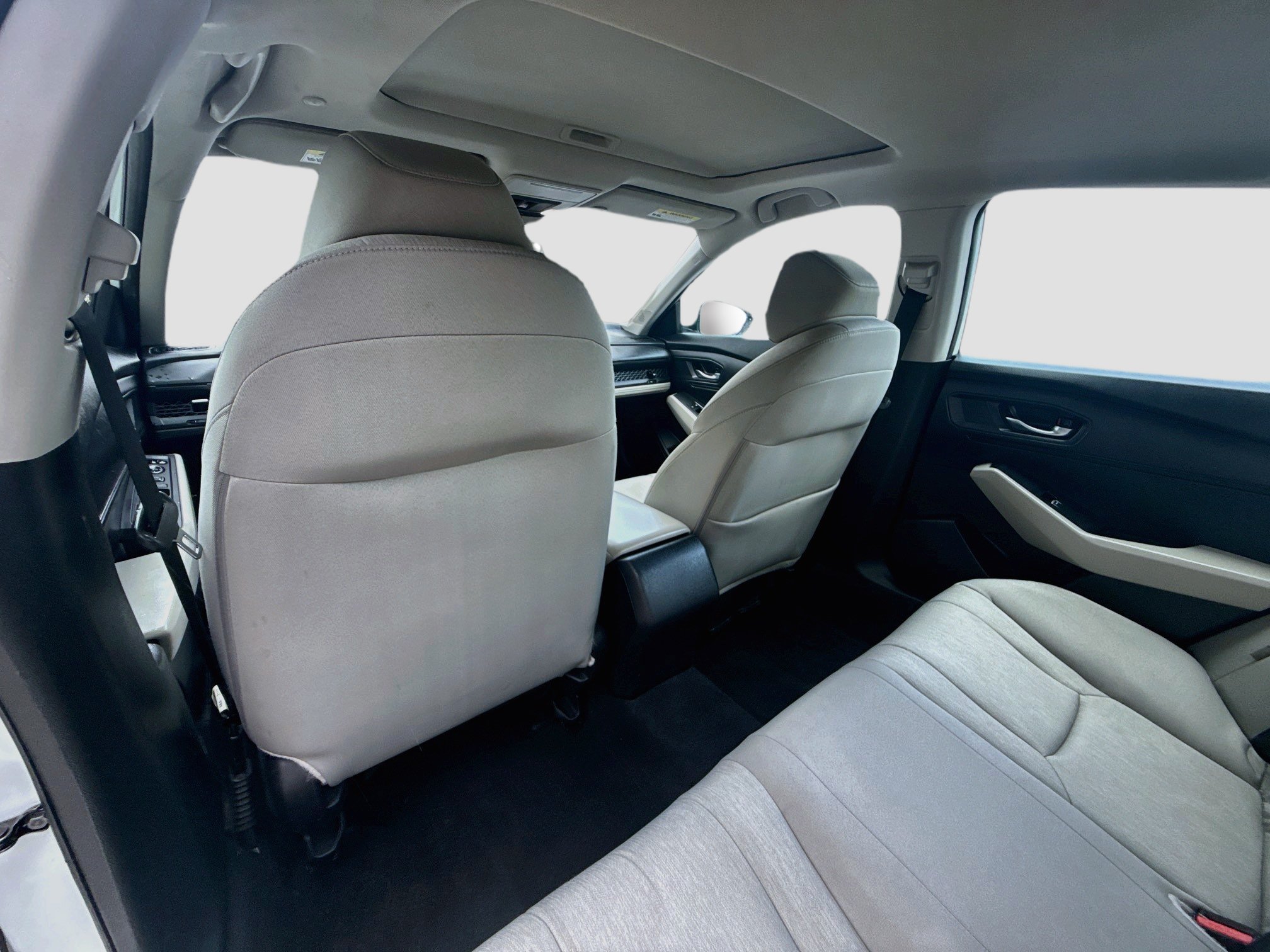 Used 2023 Honda Accord EX image 21