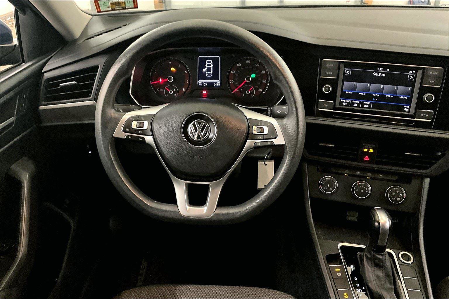 Used 2019 Volkswagen Jetta S w/ Driver Assistance Package image 5