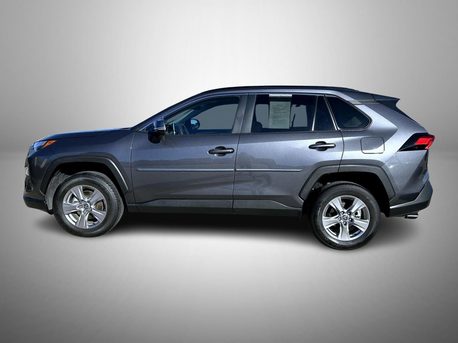 Used 2023 Toyota RAV4 XLE image 8