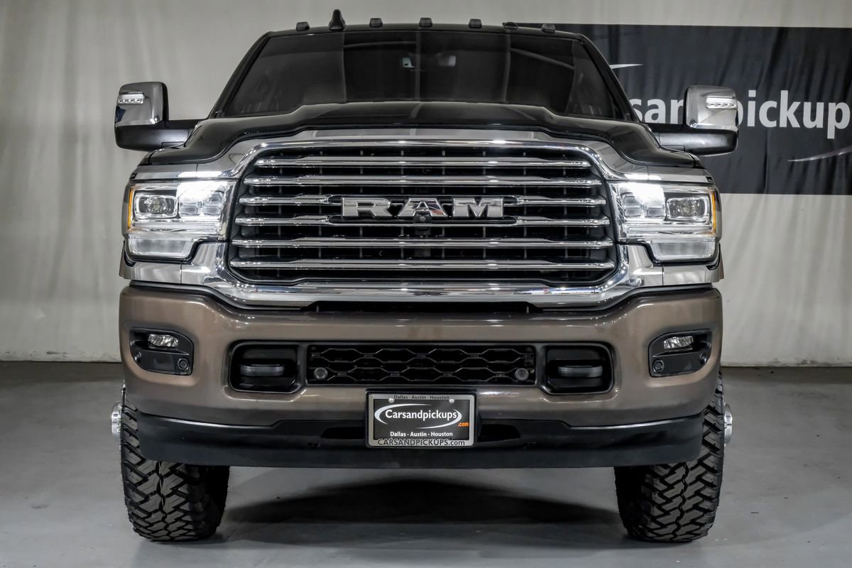 Used 2024 RAM 3500 Limited w/ Towing Technology Group AWD/4WD image 3