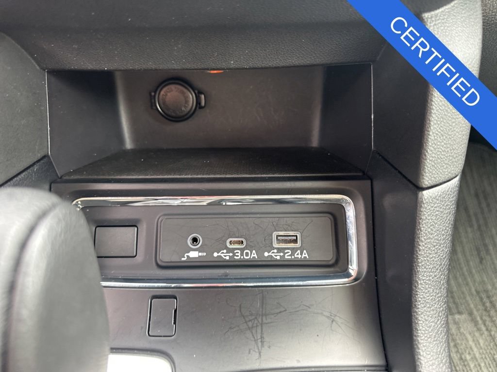 Certified 2025 Subaru Ascent Premium AWD/4WD image 17