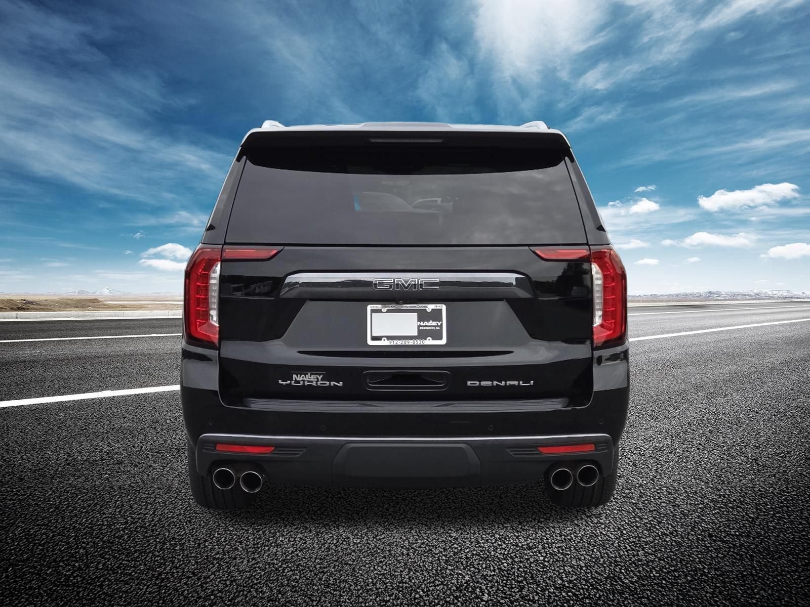 Used 2023 GMC Yukon Denali Ultimate AWD/4WD image 26