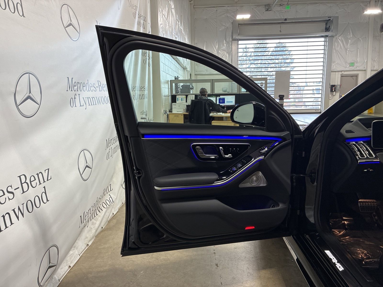 New 2026 Mercedes-Benz S 63 AMG S image 6