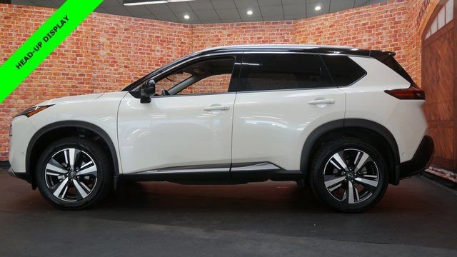 Certified 2022 Nissan Rogue Platinum w/ Head-Up Display Package image 4