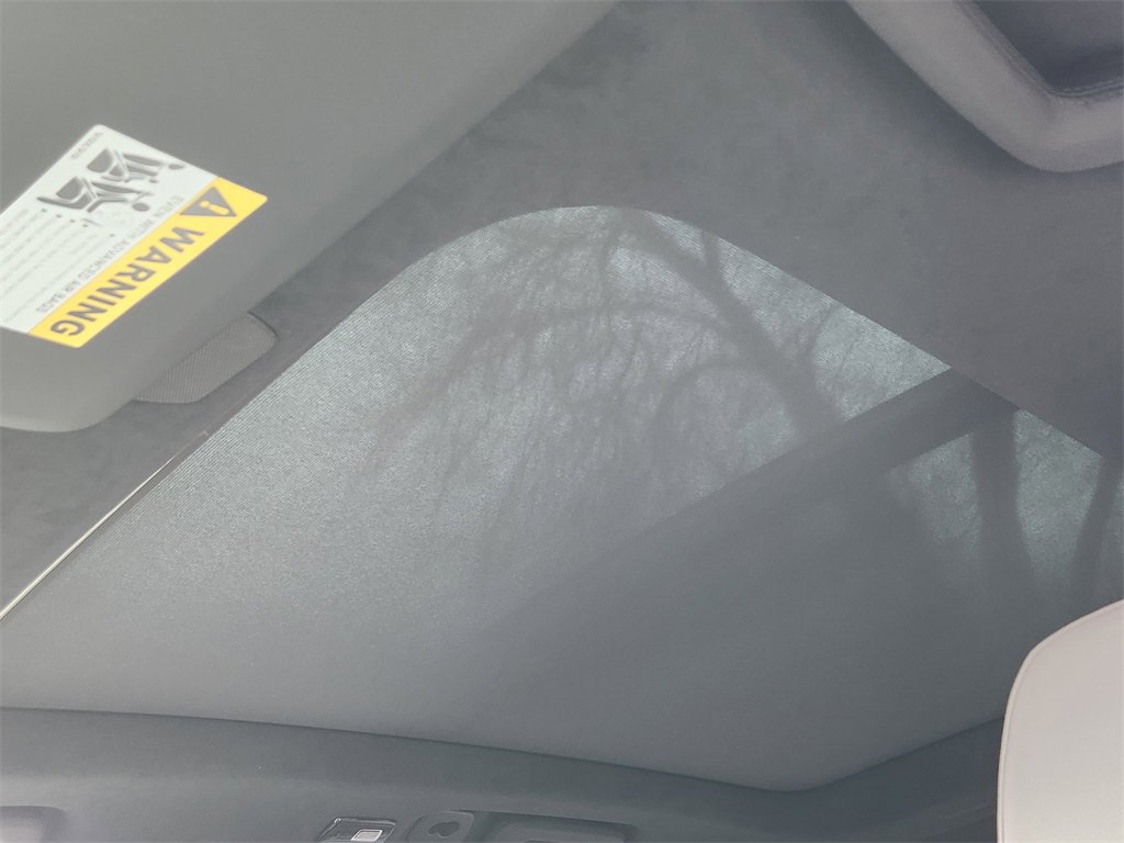 New 2026 Volvo XC90 T8 Ultra w/ Lounge Package image 18