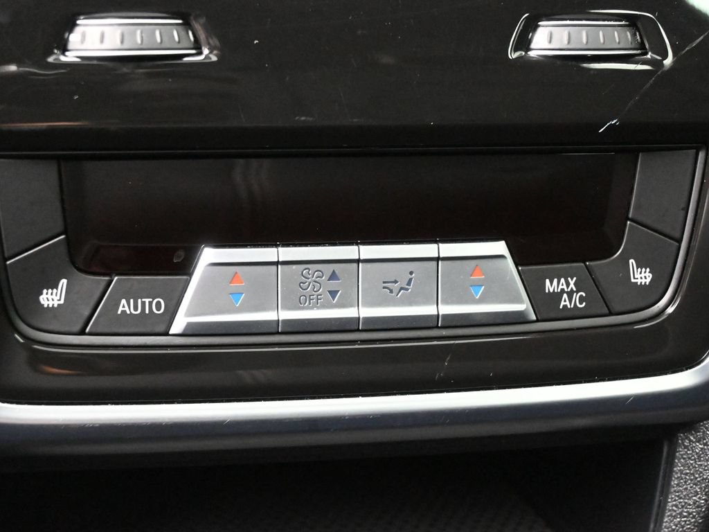 Used 2024 BMW X5 xDrive40i w/ Premium Package AWD/4WD image 19