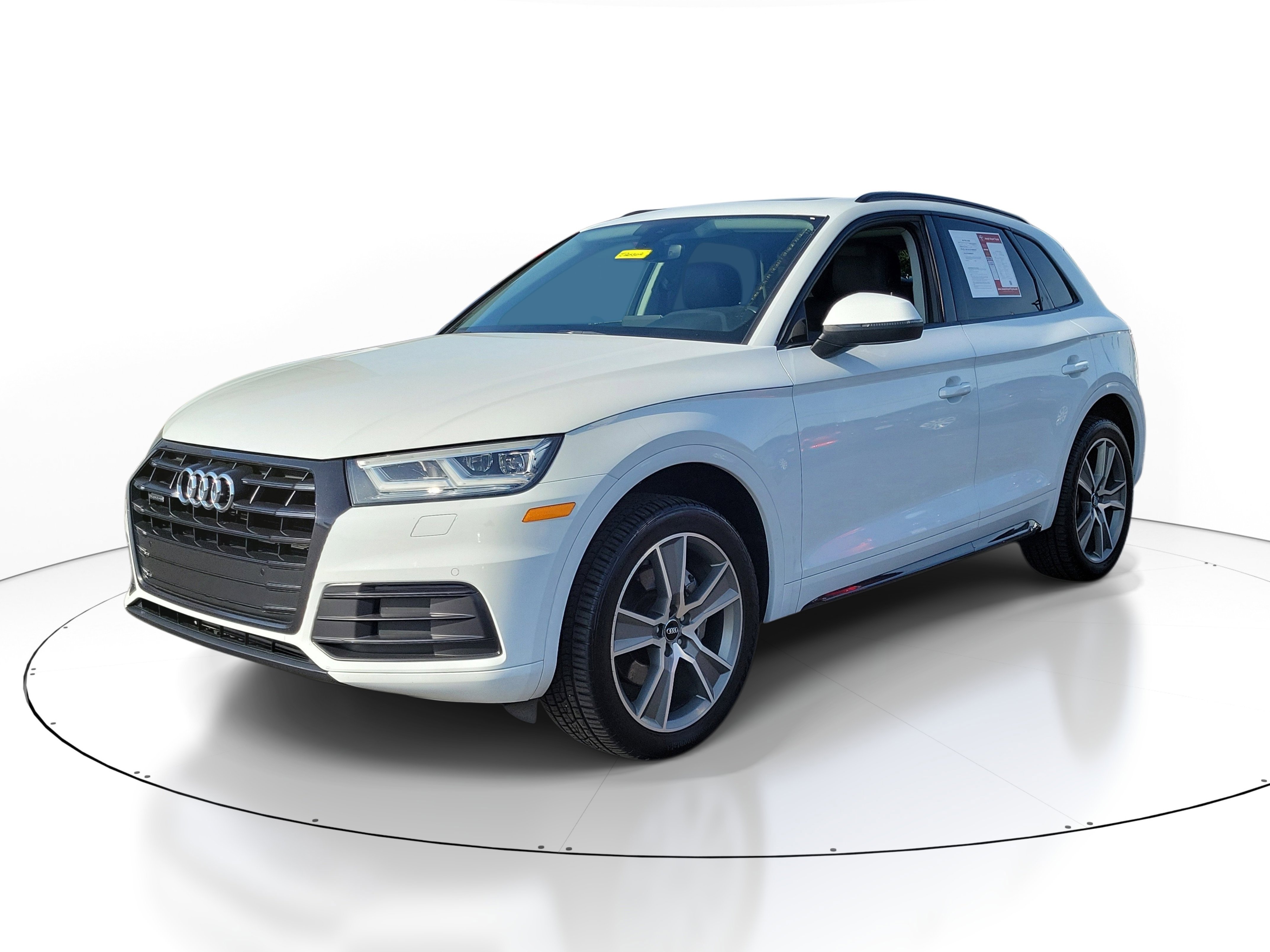 Used 2019 Audi Q5 2.0T Premium Plus w/ Premium Plus Package AWD/4WD image 2
