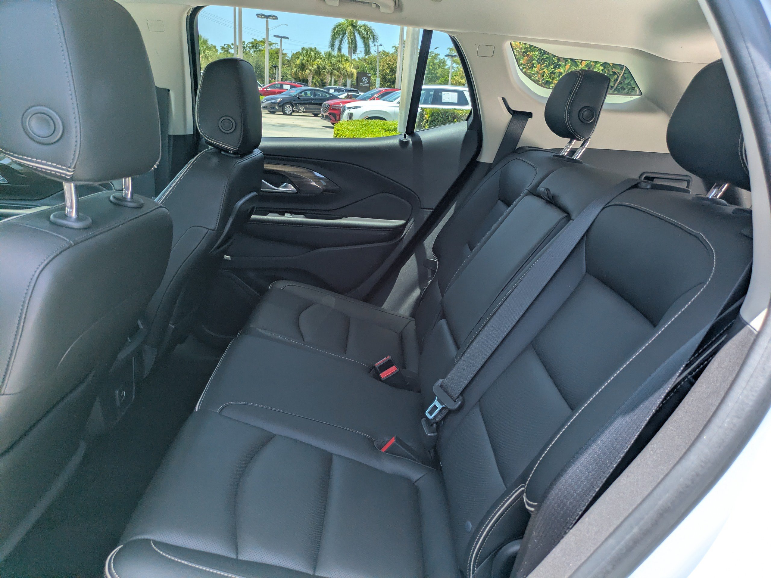 Used 2019 GMC Terrain Denali w/ Advanced Safety Package FWD image 13
