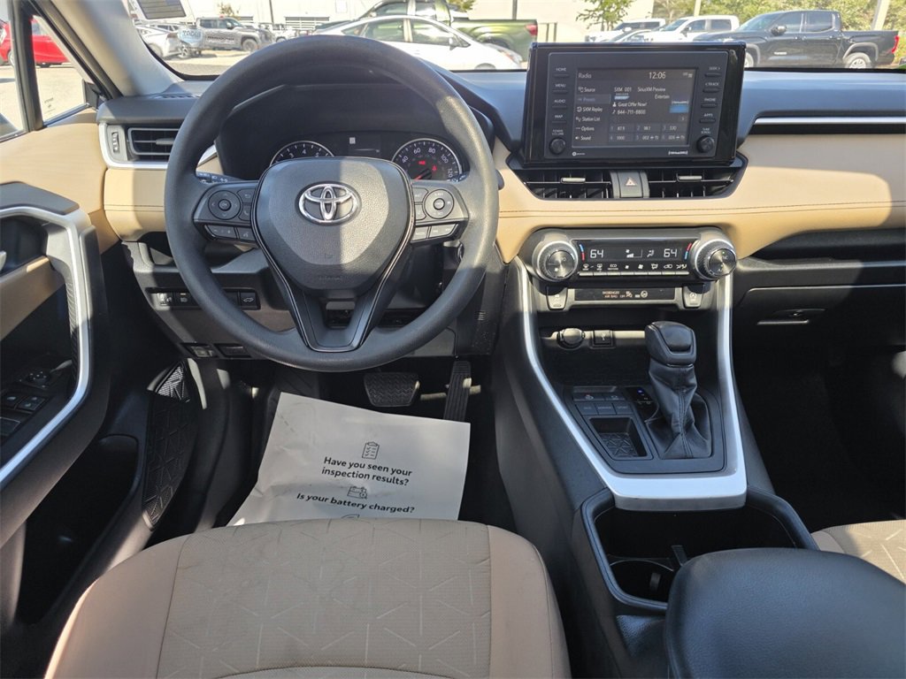 Certified 2022 Toyota RAV4 XLE w/ Convenience Package image 7