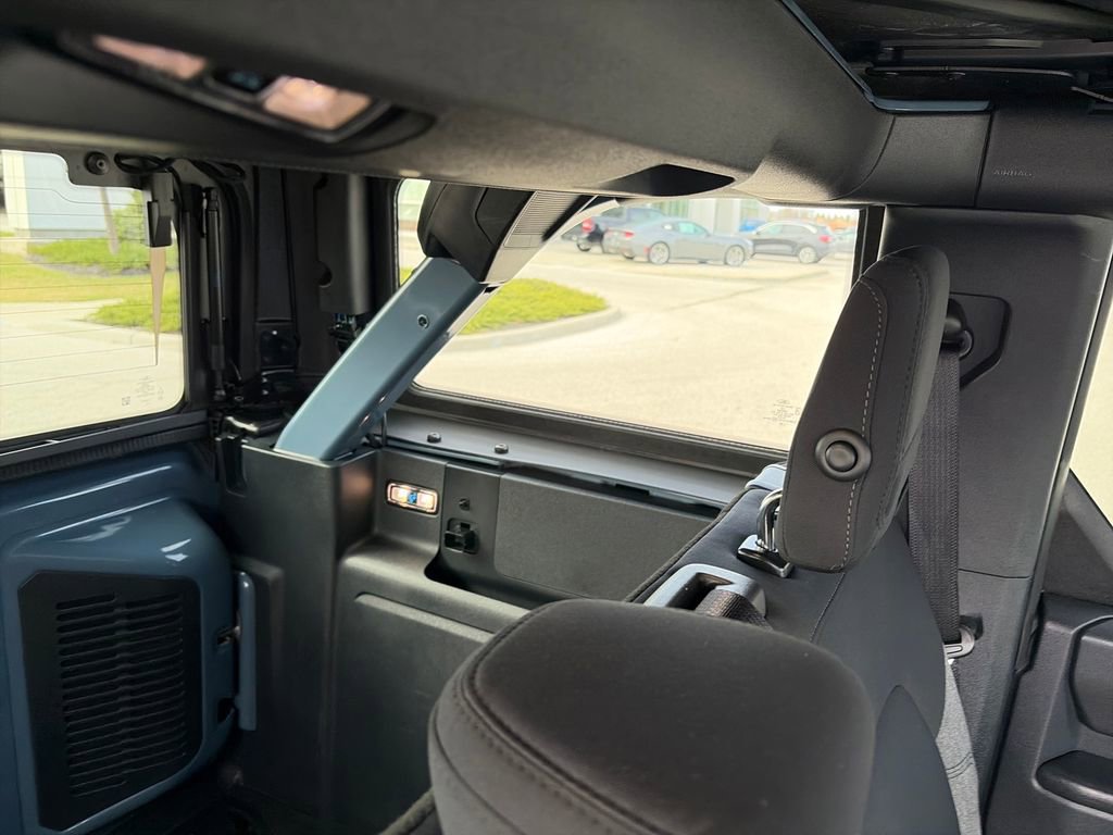 Used 2025 Ford Bronco Big Bend image 48