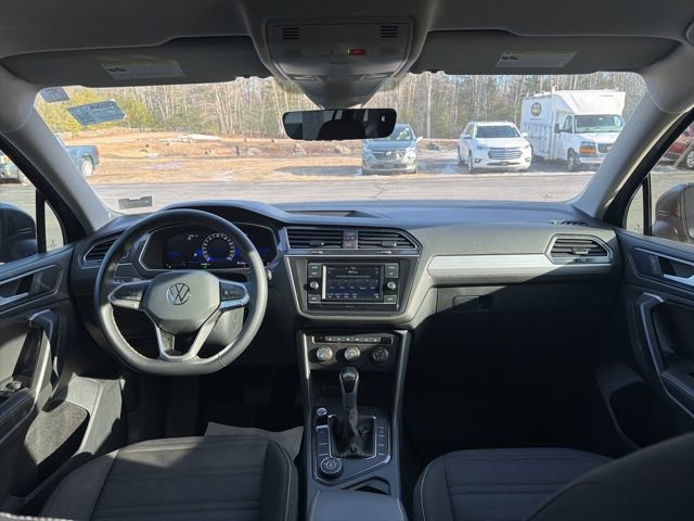 Used 2024 Volkswagen Tiguan S image 13