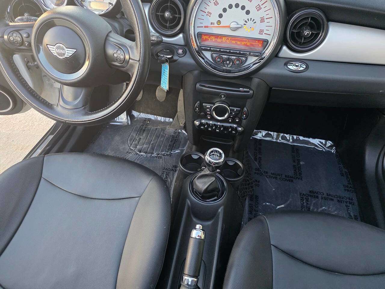 Used 2011 MINI Cooper Convertible w/ Premium Pkg image 34