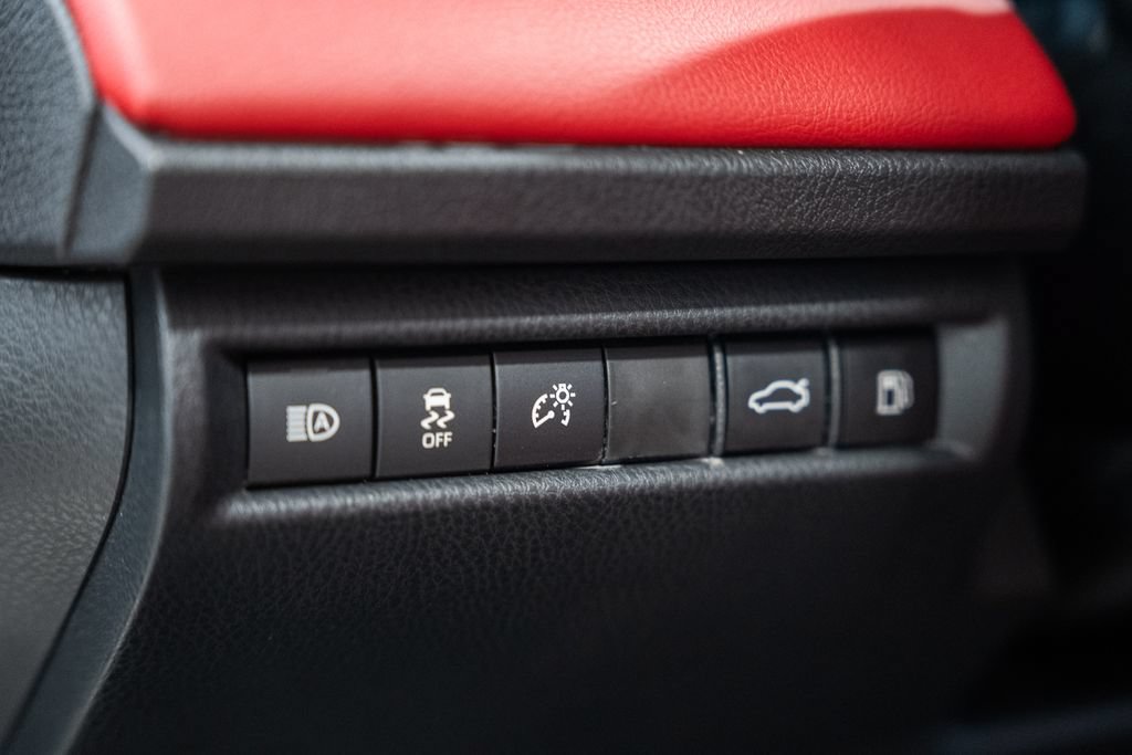 Used 2026 Toyota Camry XSE FWD image 37