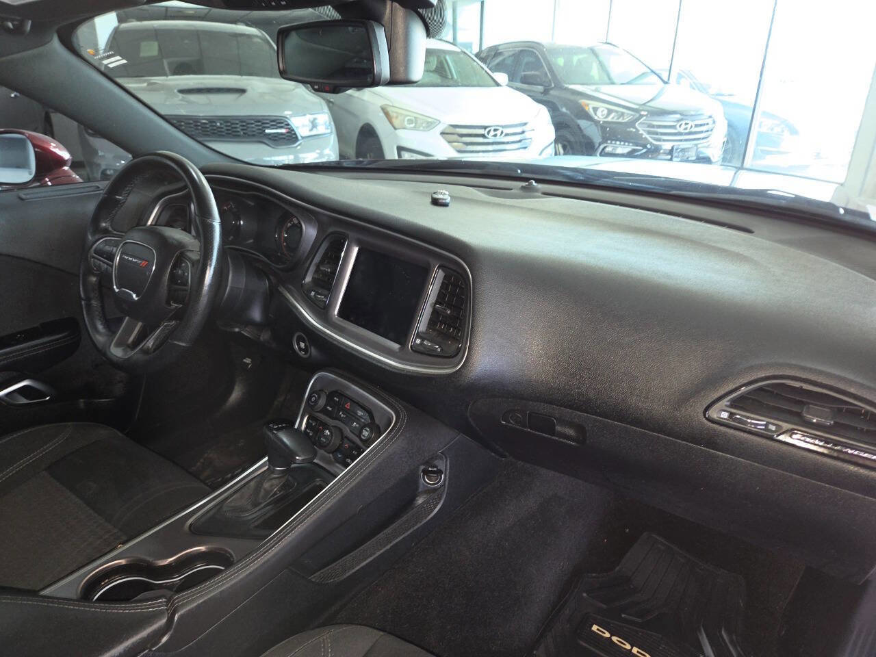 Used 2019 Dodge Challenger SXT w/ Driver Convenience Group AWD/4WD image 23