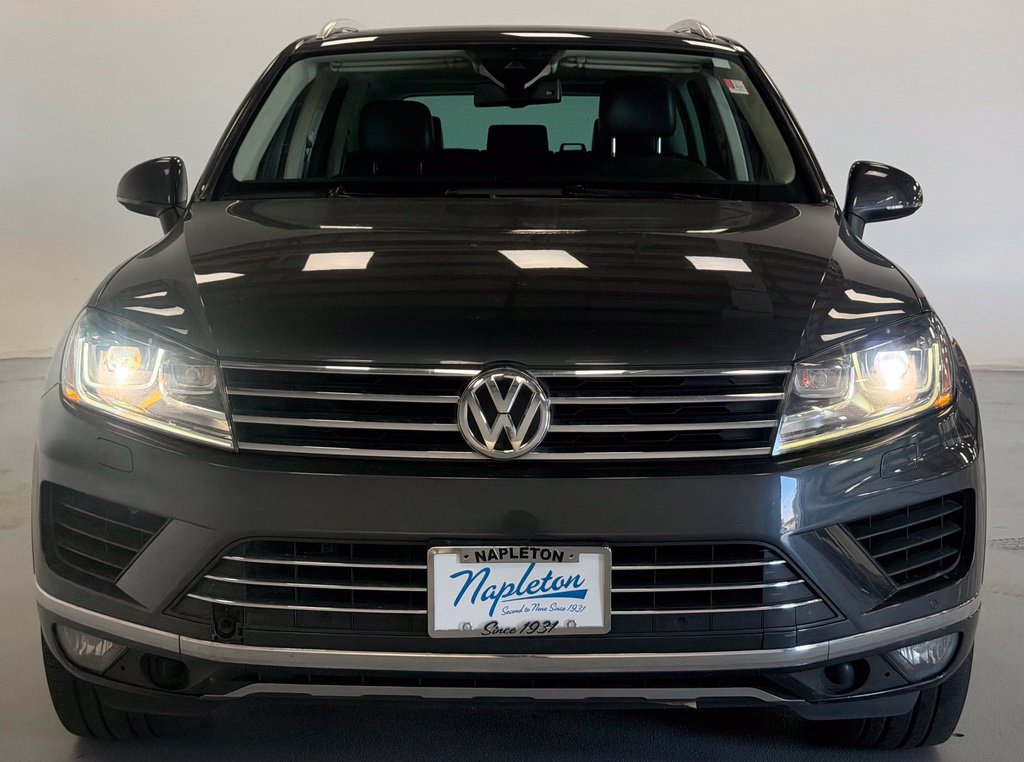 Used 2016 Volkswagen Touareg VR6 AWD/4WD image 7