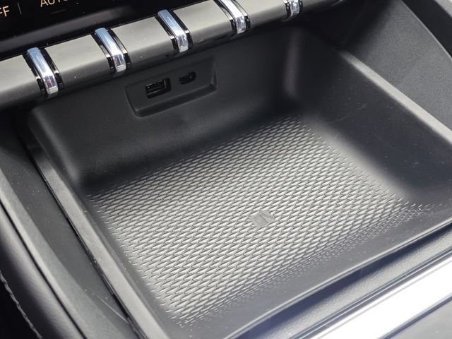 New 2026 GMC Terrain Elevation w/ Elevation Premium Package AWD/4WD image 31