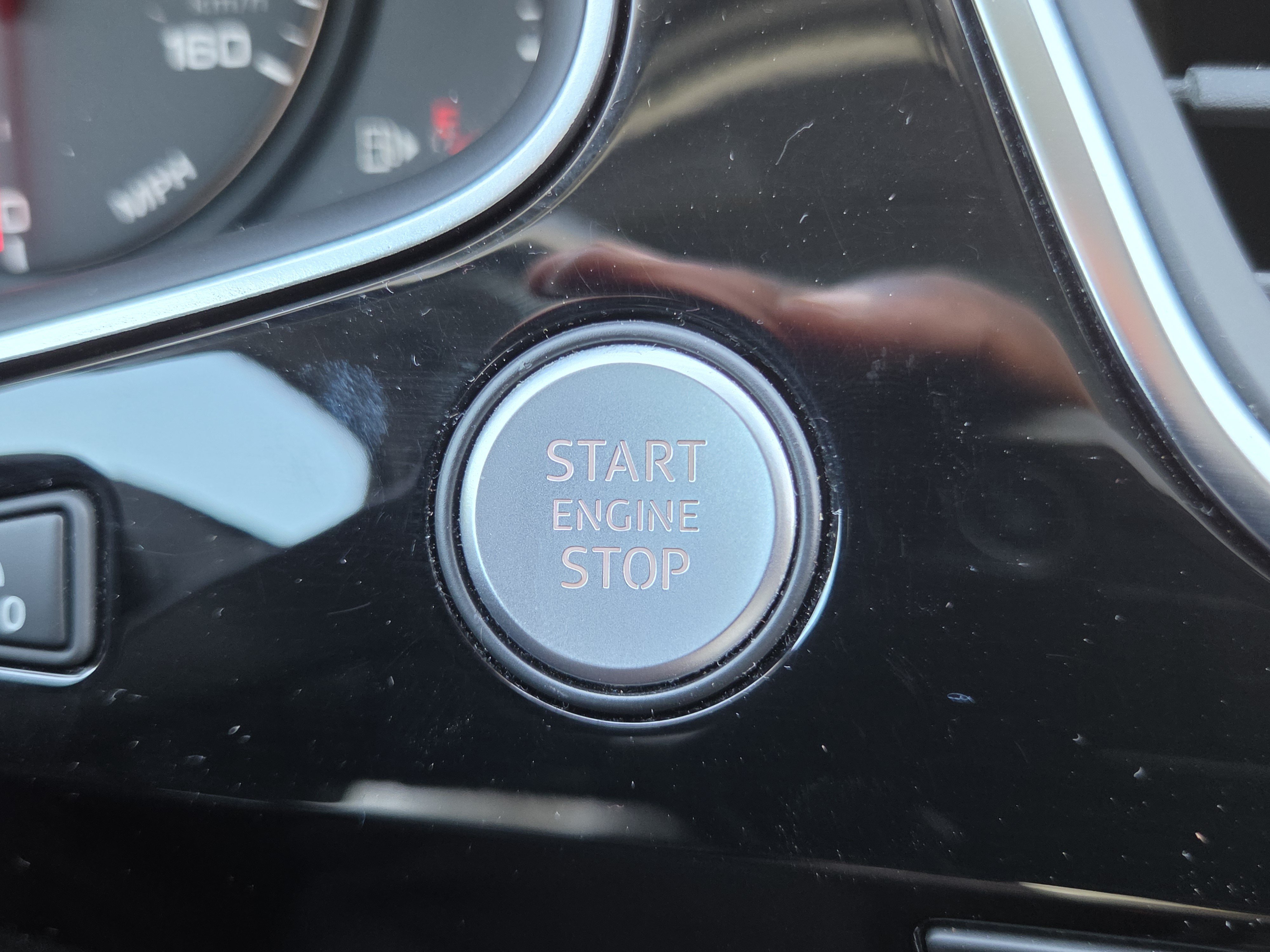 Used 2019 Audi Q7 3.0T Premium AWD/4WD image 28