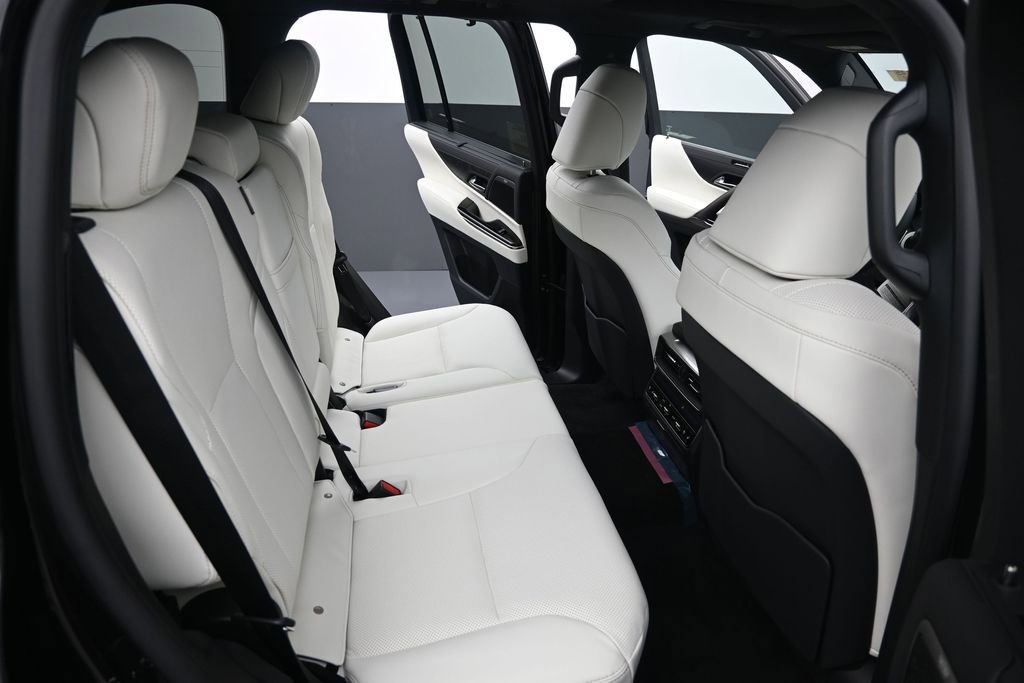 New 2026 Lexus LX 700h Luxury AWD/4WD image 14