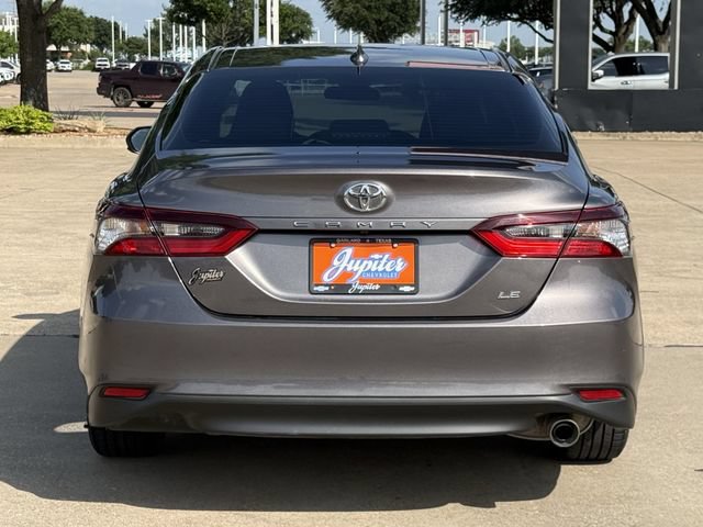 Used 2024 Toyota Camry LE FWD image 5