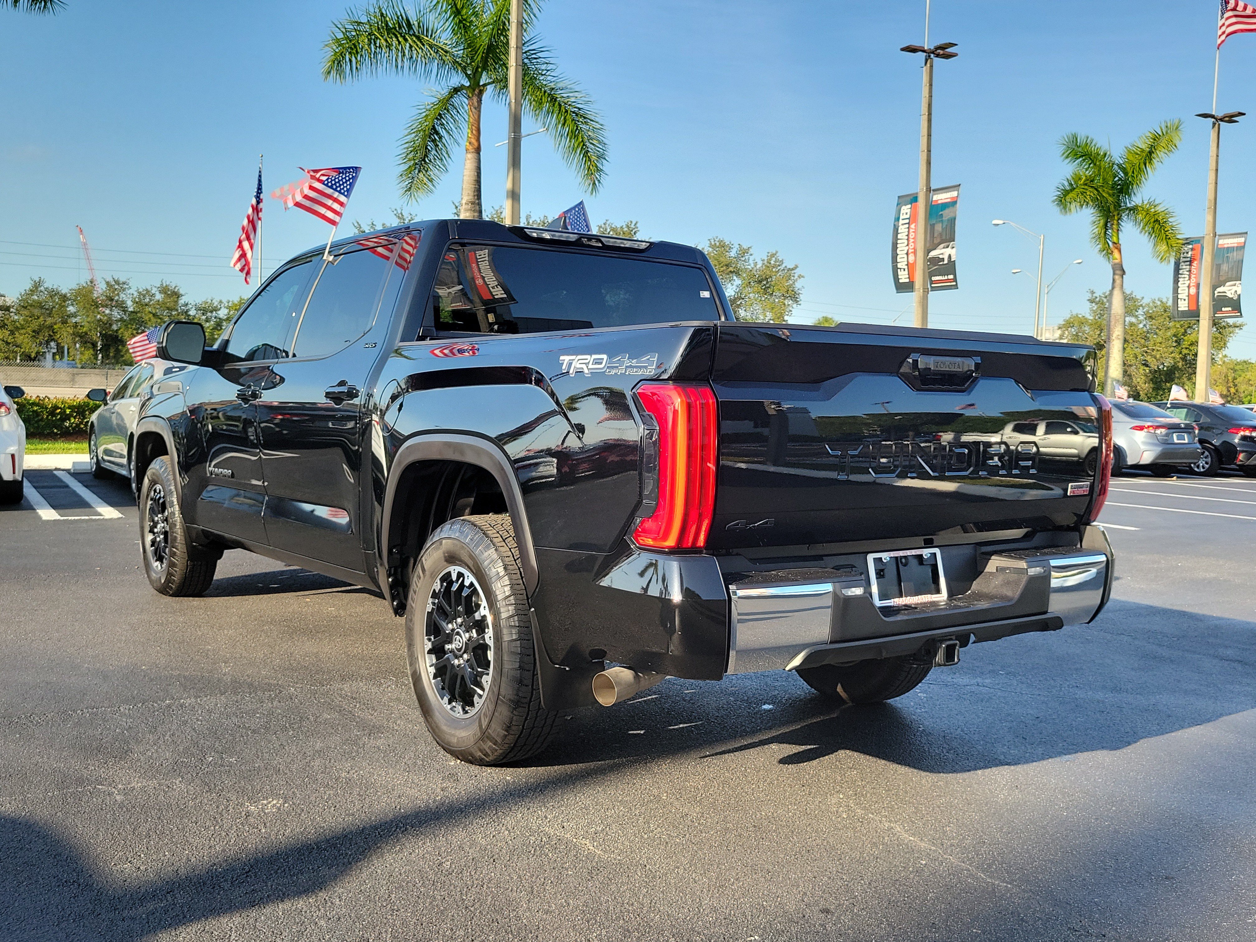 Used 2025 Toyota Tundra SR5 w/ TRD Off-Road Package AWD/4WD image 9