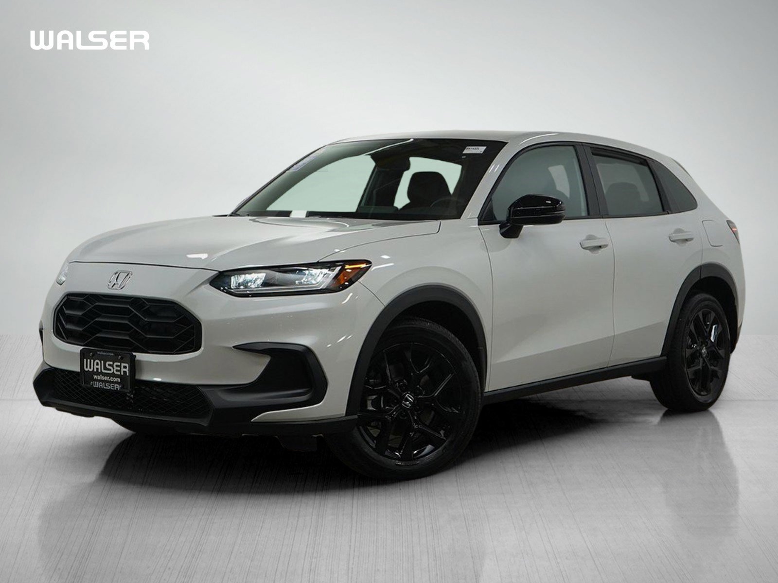 Used 2024 Honda HR-V Sport image 1