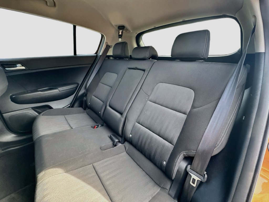Used 2017 Kia Sportage LX AWD/4WD image 22