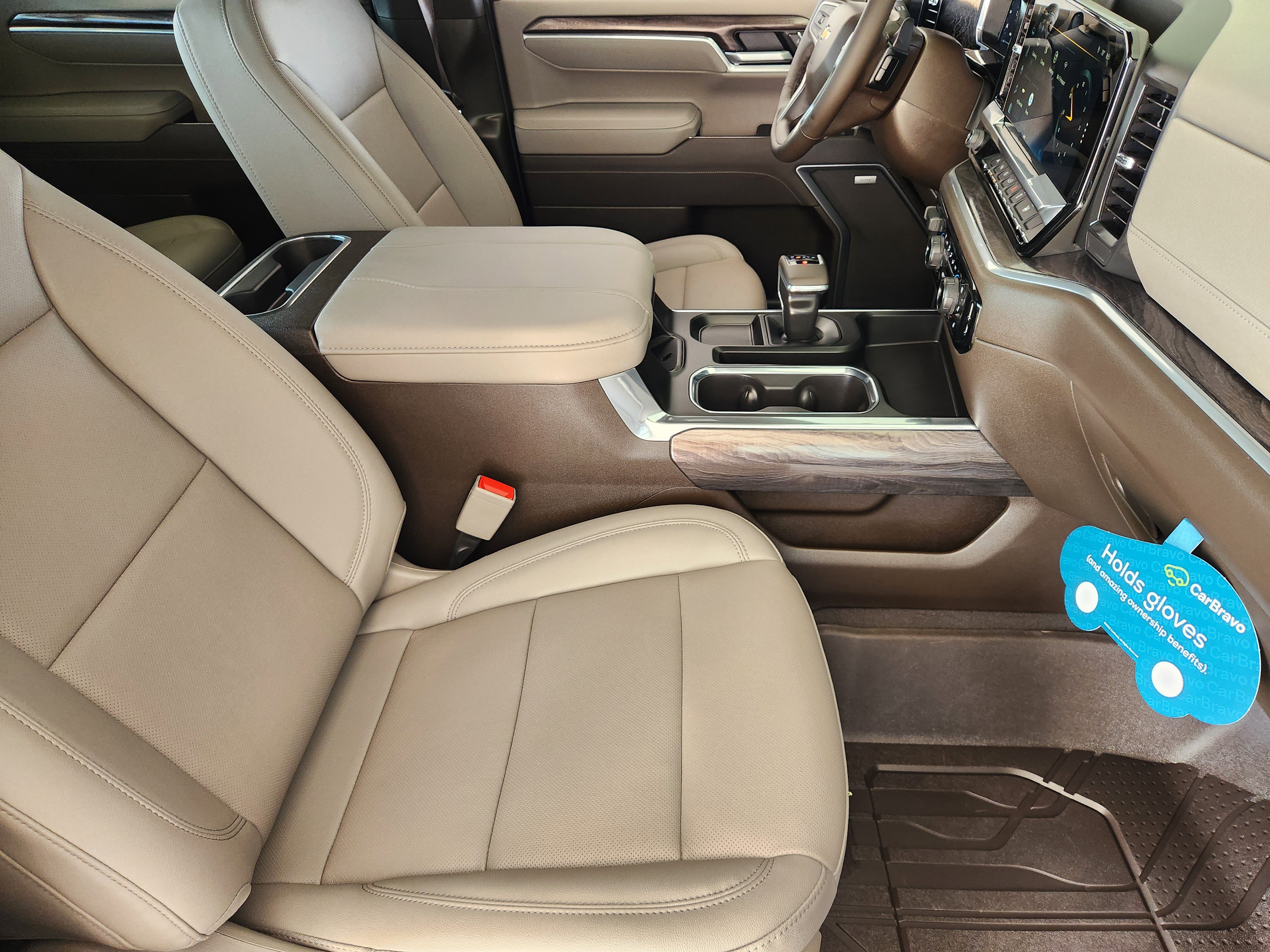 Certified 2026 Chevrolet Silverado 1500 LTZ image 14