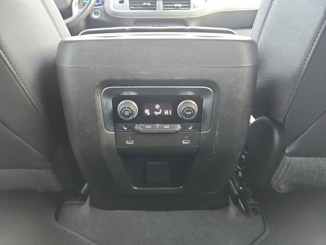 Certified 2023 Chevrolet Suburban Premier image 31