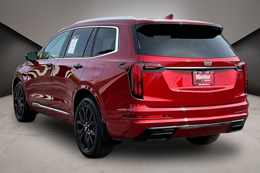Used 2022 Cadillac XT6 Premium Luxury AWD/4WD image 4