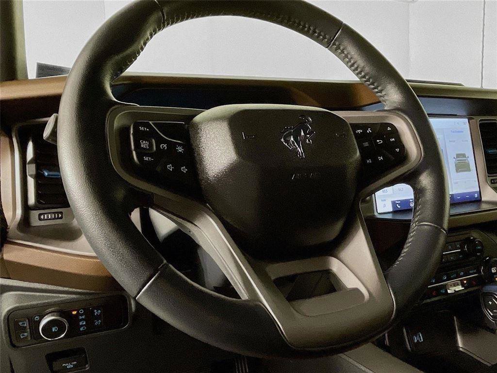 Used 2023 Ford Bronco Outer Banks image 14