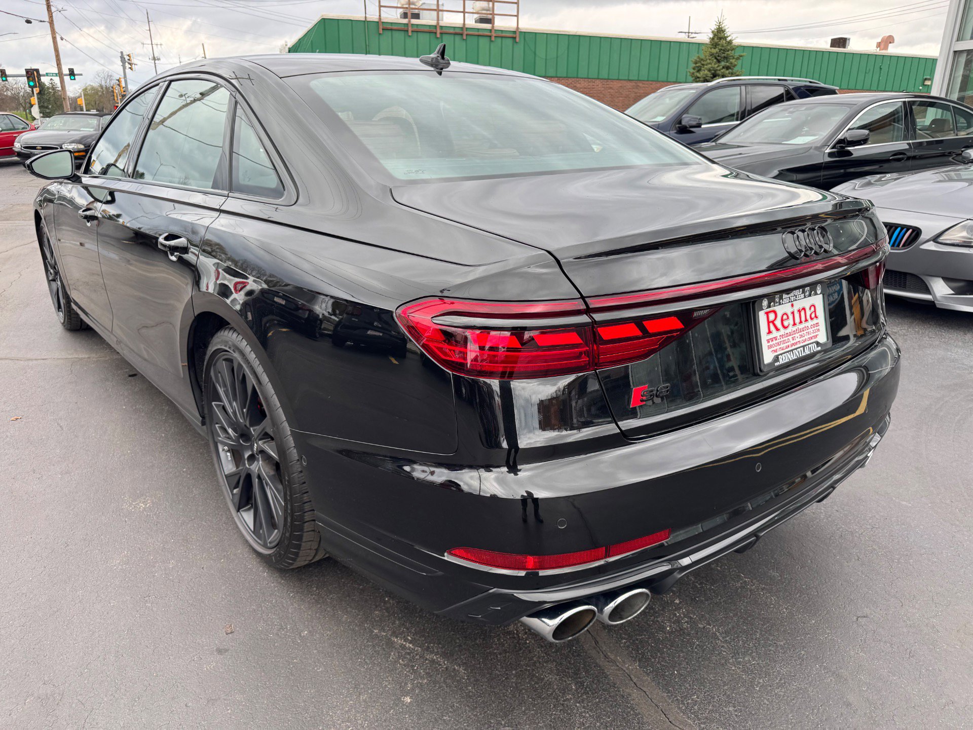 Used 2025 Audi S8 w/ Executive Package image 7