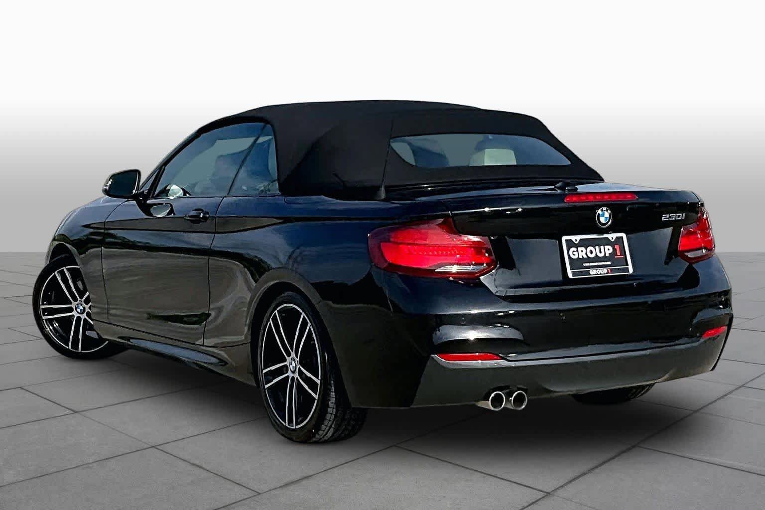 Used 2020 BMW 230i Convertible w/ M Sport Package RWD image 10