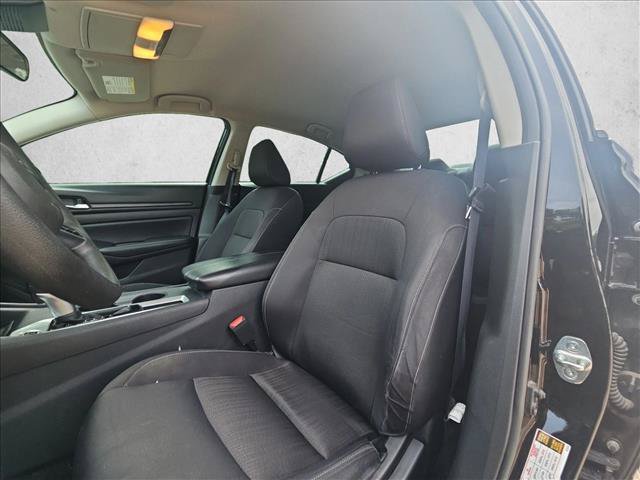 Used 2022 Nissan Altima 2.5 S FWD image 14