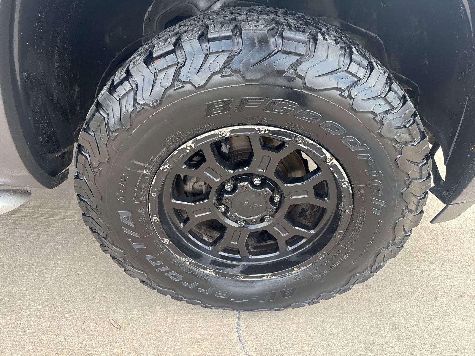 Used 2005 Chevrolet Avalanche LT w/ Preferred Equipment Group image 9