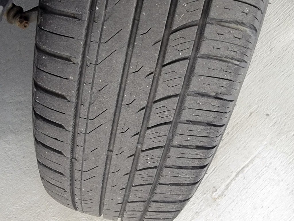 Used 2008 Toyota Yaris 2-Door Hatchback FWD image 25