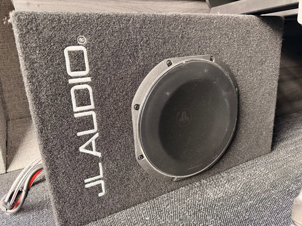 Used 2022 Mercedes-Benz Sprinter 2500 image 12